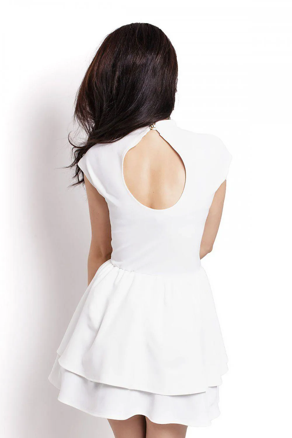 Chic Ivory Flared Dress with Teardrop Back and Structured Collar