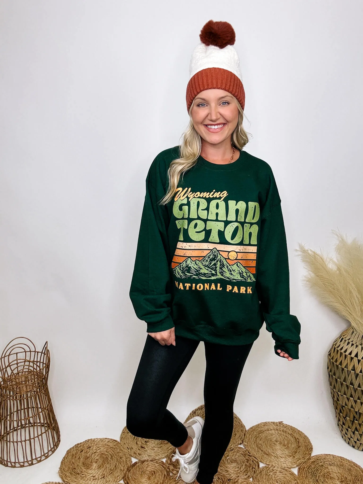 FLASH SALE - Retro Grand Teton Oversized Graphic Sweatshirt in Forest Green