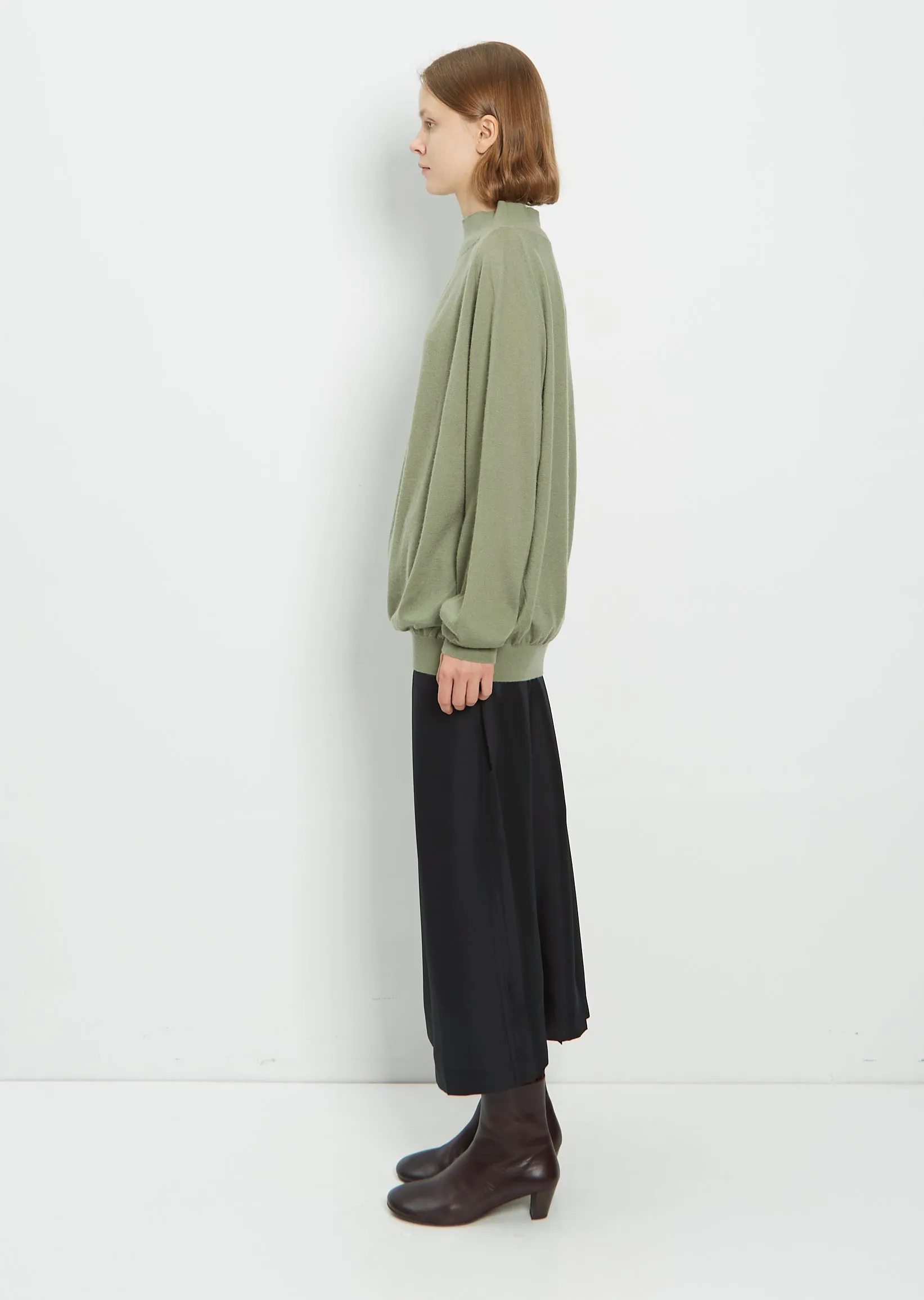 Light Cashmere Shoulder Sweater — Light Kale