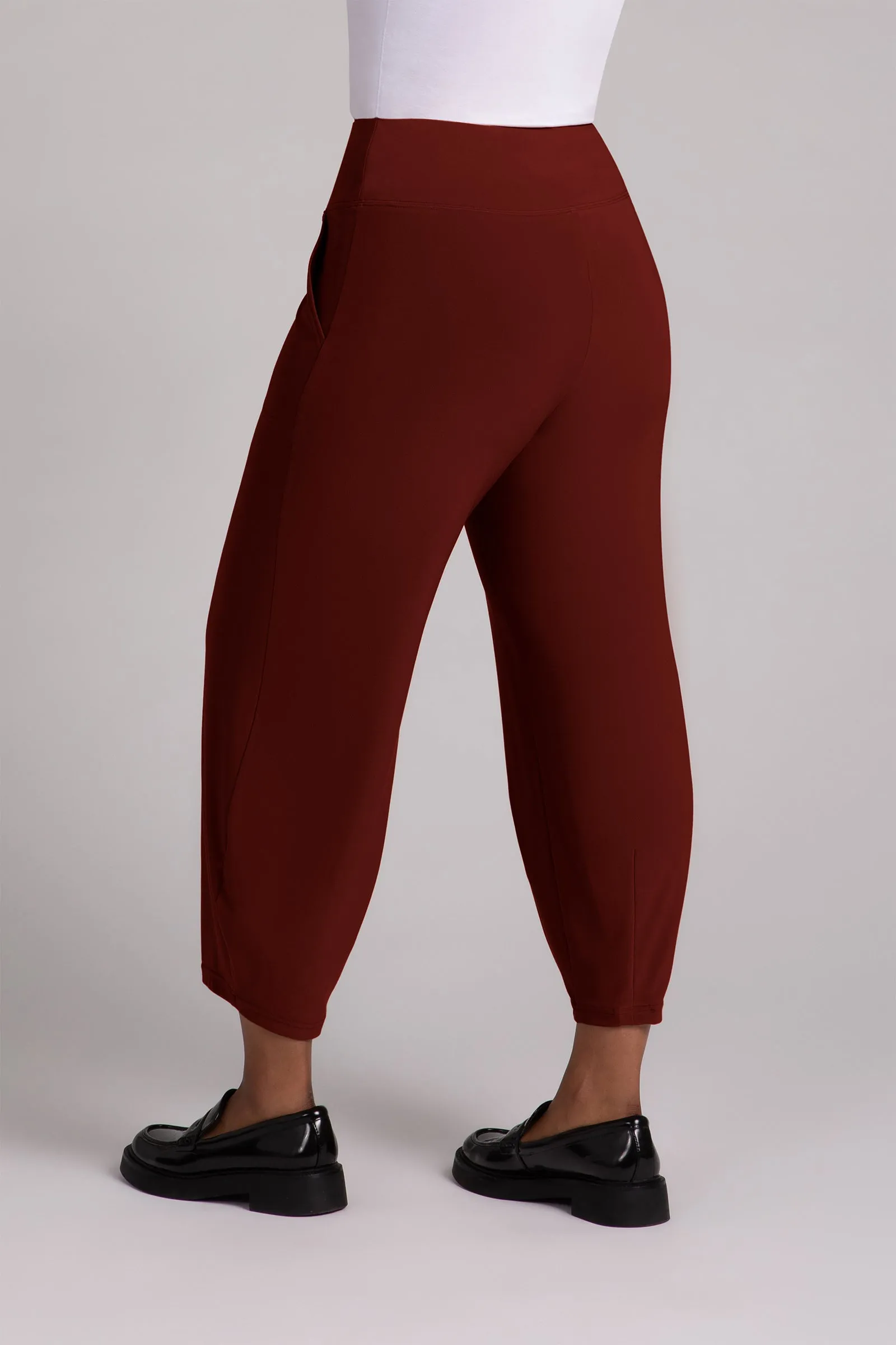 Narrow Lantern Pant | Rust